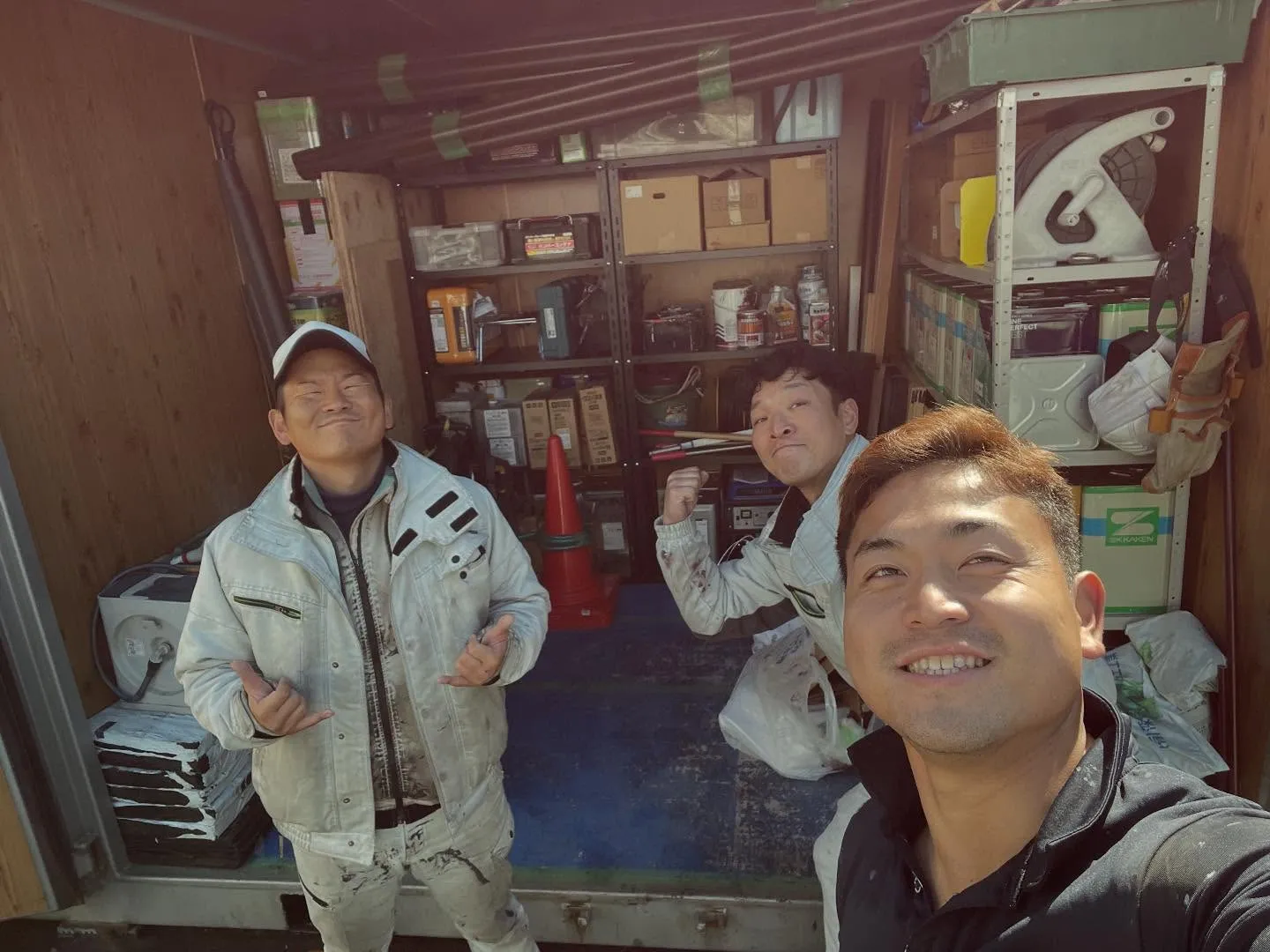 今日は涼しい風が心地よく、最高の作業日和ですね🌬️